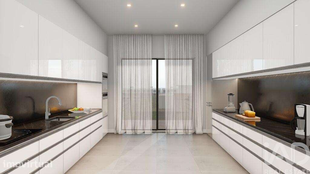 Apartamento T4 em Loulé (São Clemente) de 150,00 m2 - Grande imagem: 2/21