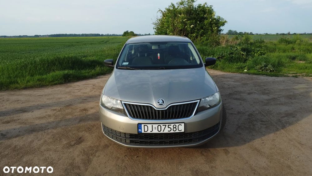 Skoda RAPID - 6