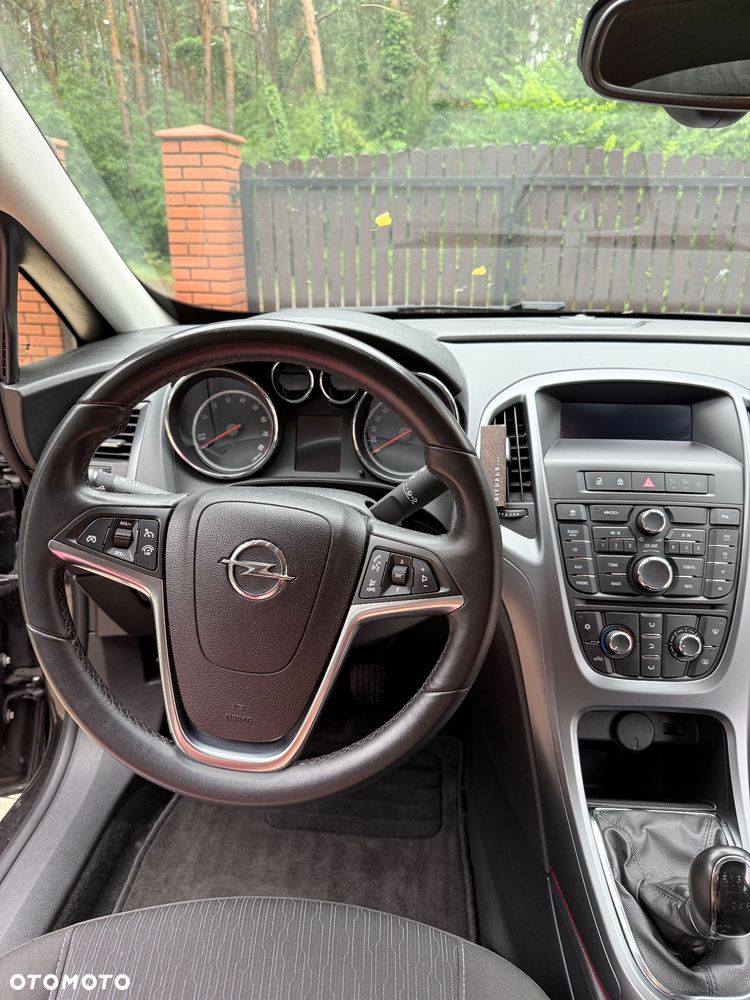 Opel Astra 1.4 T Active - 11
