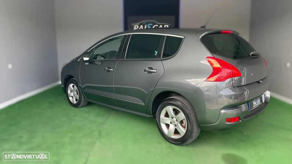Peugeot 3008 1.6 e-HDi Active 2-Tronic - 4