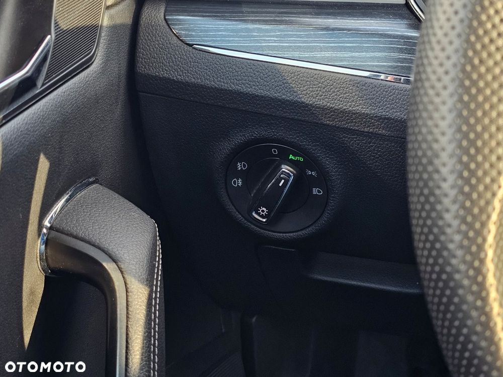 Skoda Superb 2.0 TDI SCR 4x4 Style DSG - 25