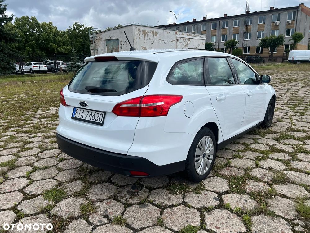 Ford Focus - 6