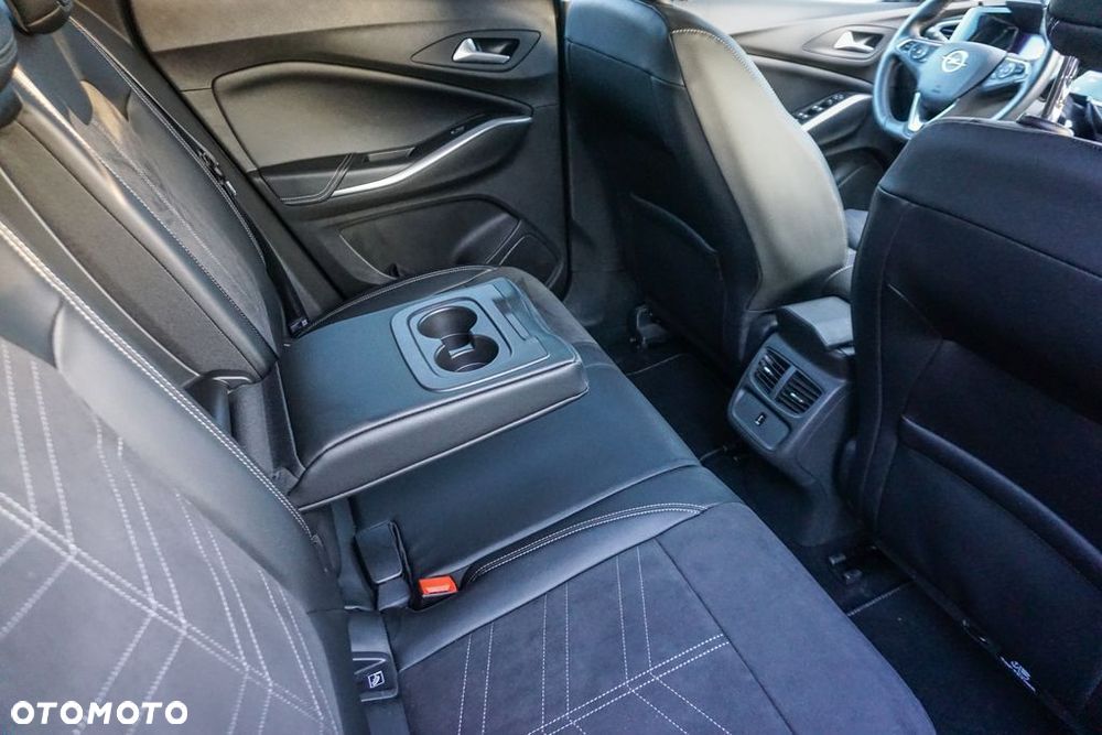 Opel Grandland 1.2 T GS Light S&S - 15