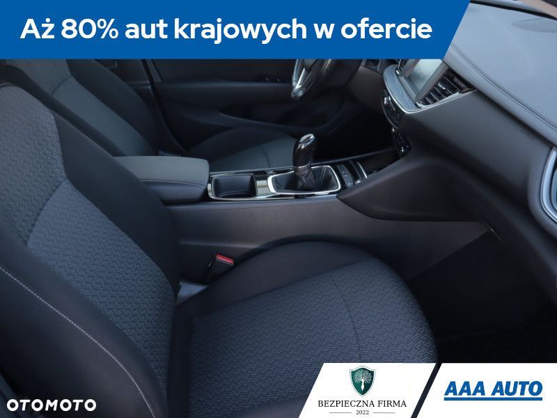 Opel Insignia - 11