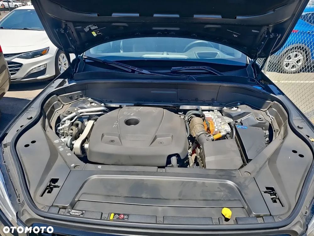 Volvo XC 90 T8 AWD Plug-In Hybrid R-Design 7os - 13