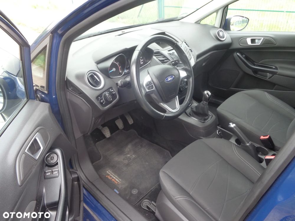 Ford Fiesta 1.25 Silver X (Ambiente) - 4