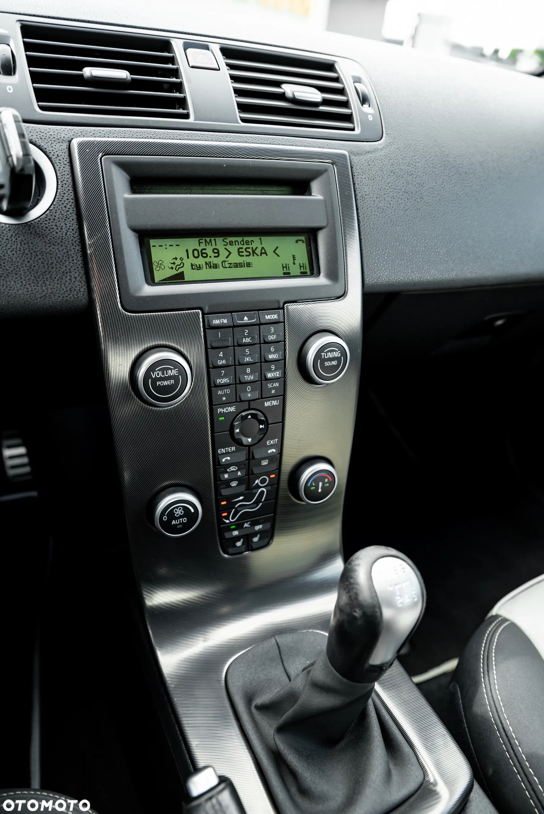 Volvo C30 2.0D R-Design - 33