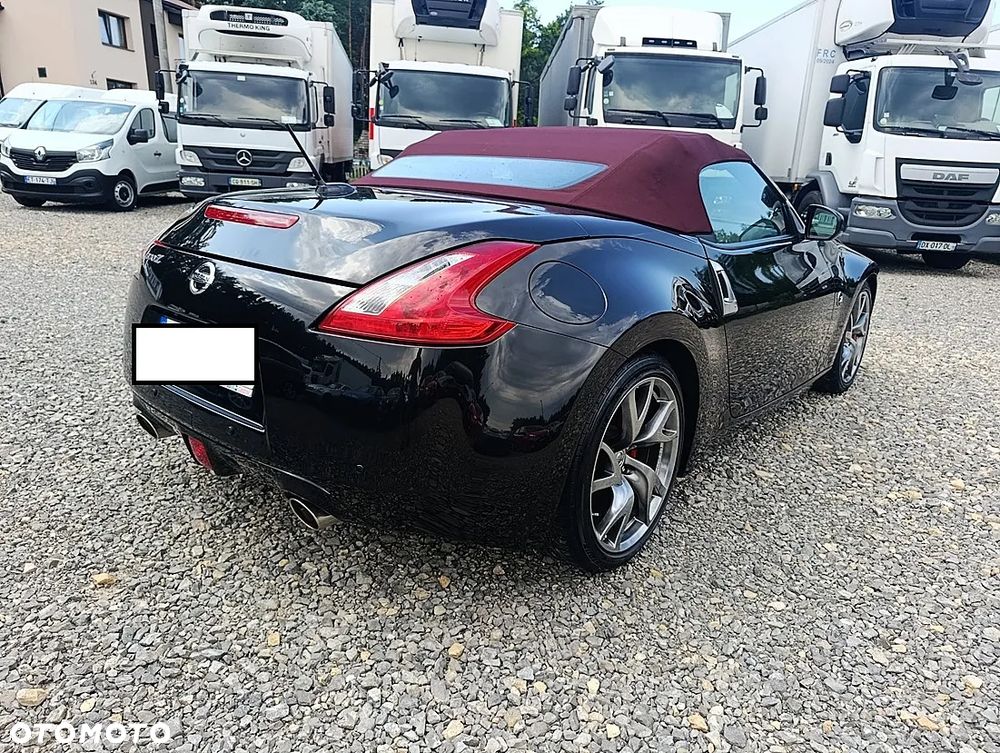 Nissan 370 Z 3.7 V6 Platinum - 5