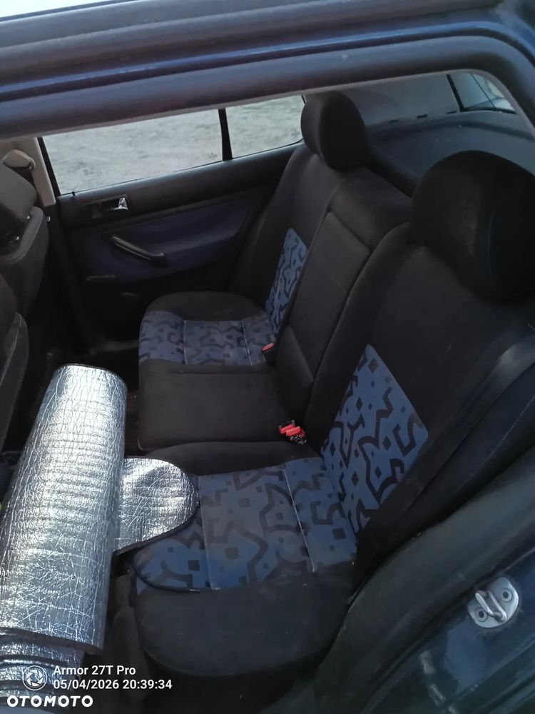 Volkswagen Golf 1.9 TDI Basis - 7