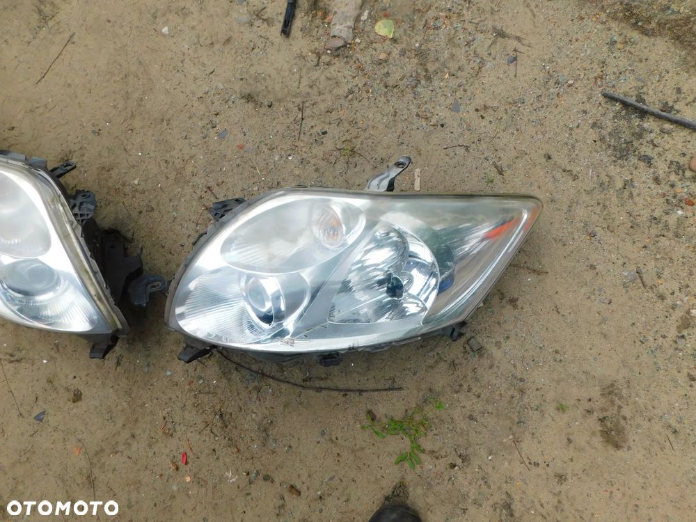 toyota auris lampa lewa UK WYSYŁKA - 1