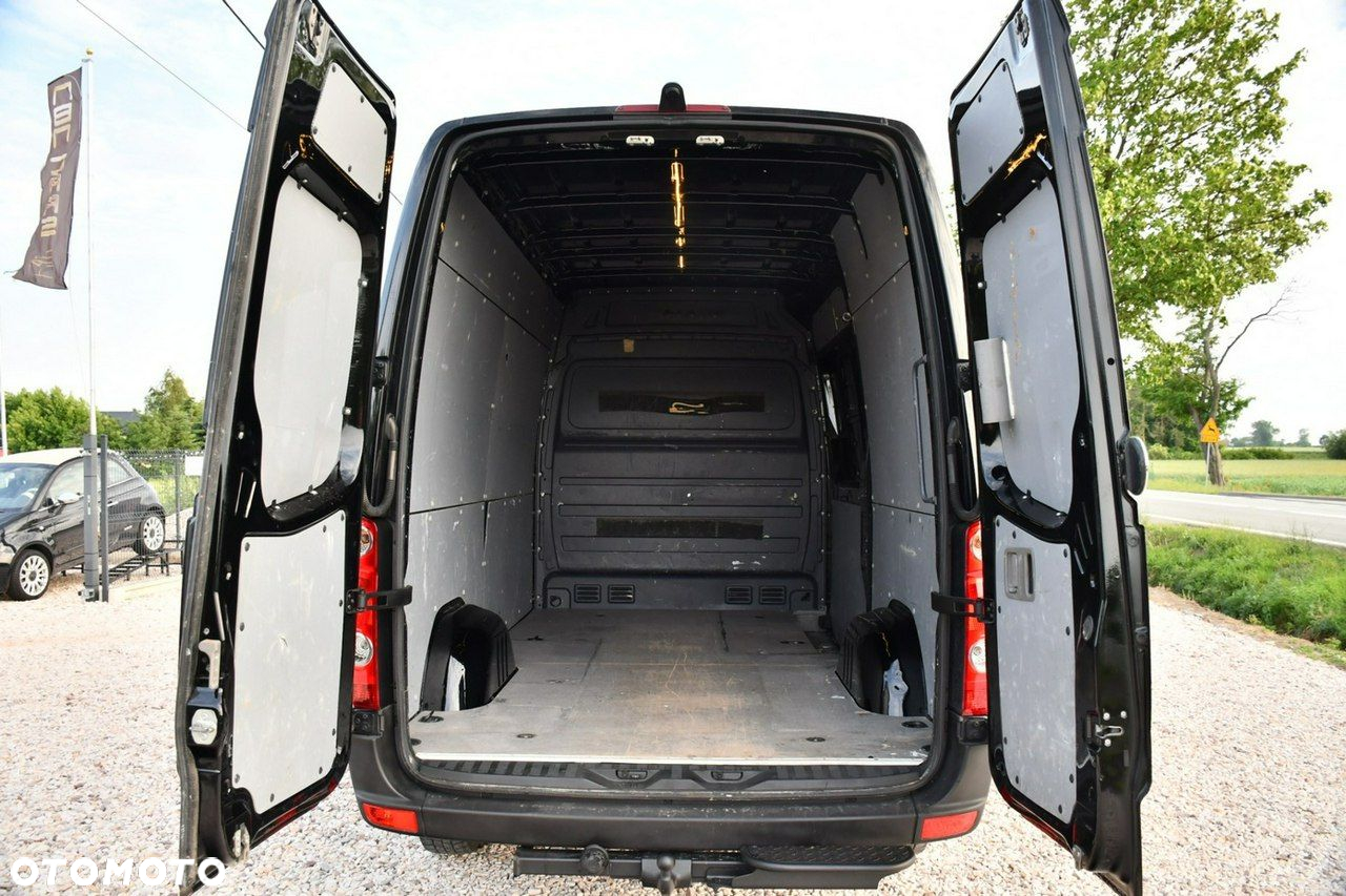 Volkswagen Crafter - 28