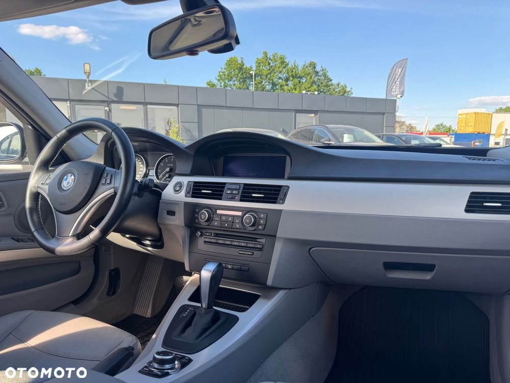 BMW Seria 3 - 16