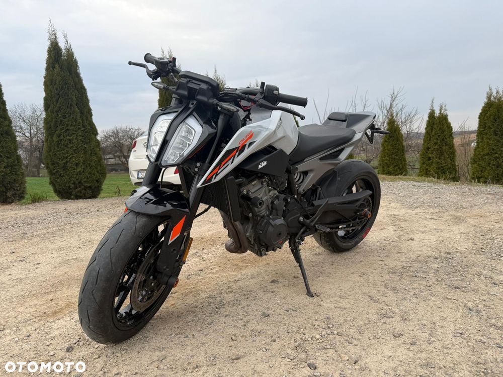 KTM Duke - 1