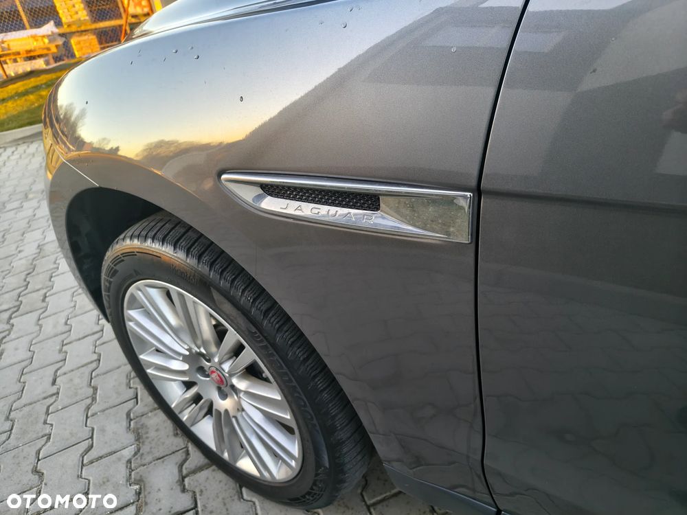 Jaguar F-Pace 2.0 i4D AWD Prestige - 21