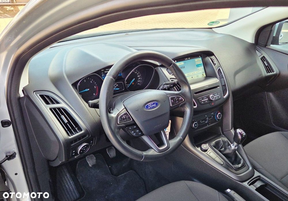 Ford Focus - 7