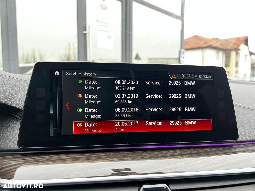 BMW Seria 5 530e AT PHEV - 38