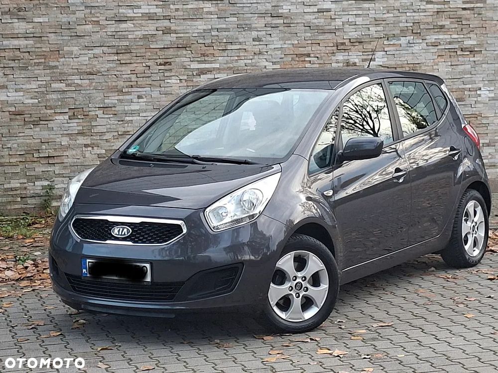 Kia Venga 2012 photo 3
