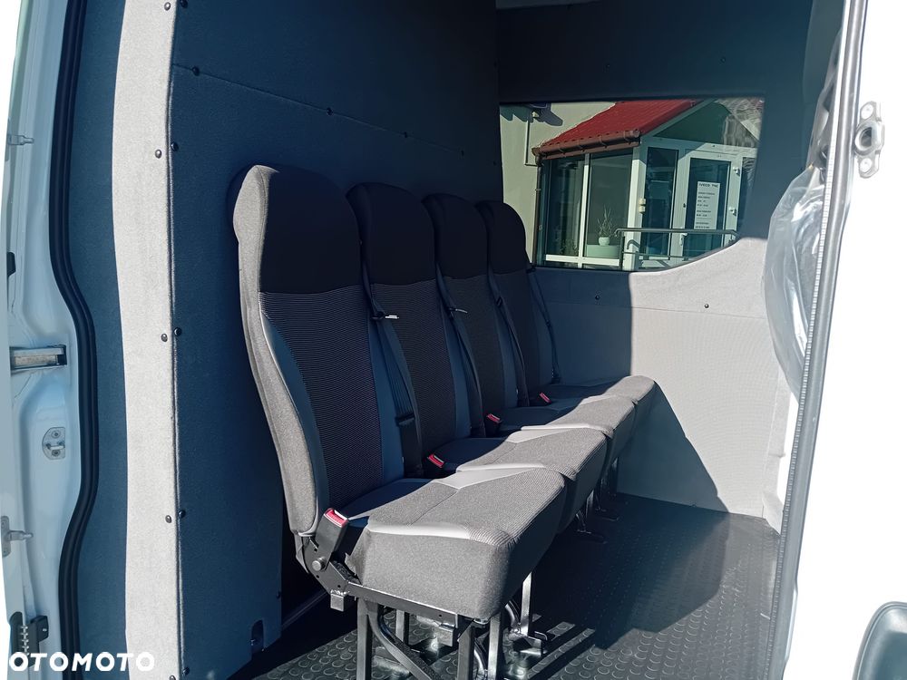 Iveco DAILY 35S18HV L4H2 3.0 180KM Brygadówka - 9