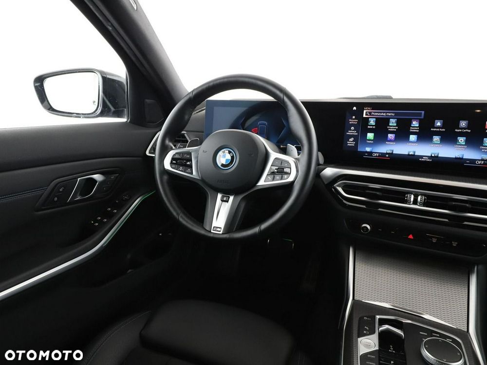 BMW Seria 3 2023