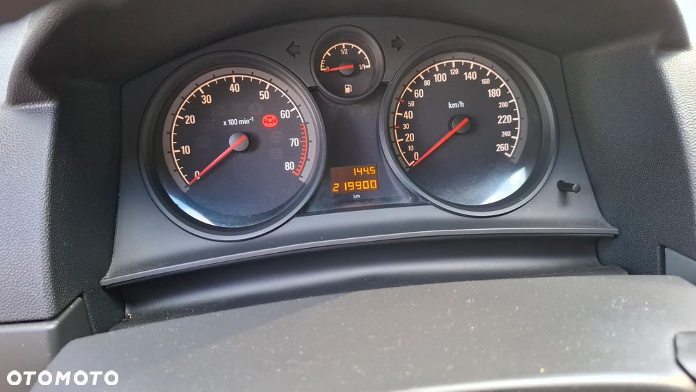 Opel Astra 1.6 - 10