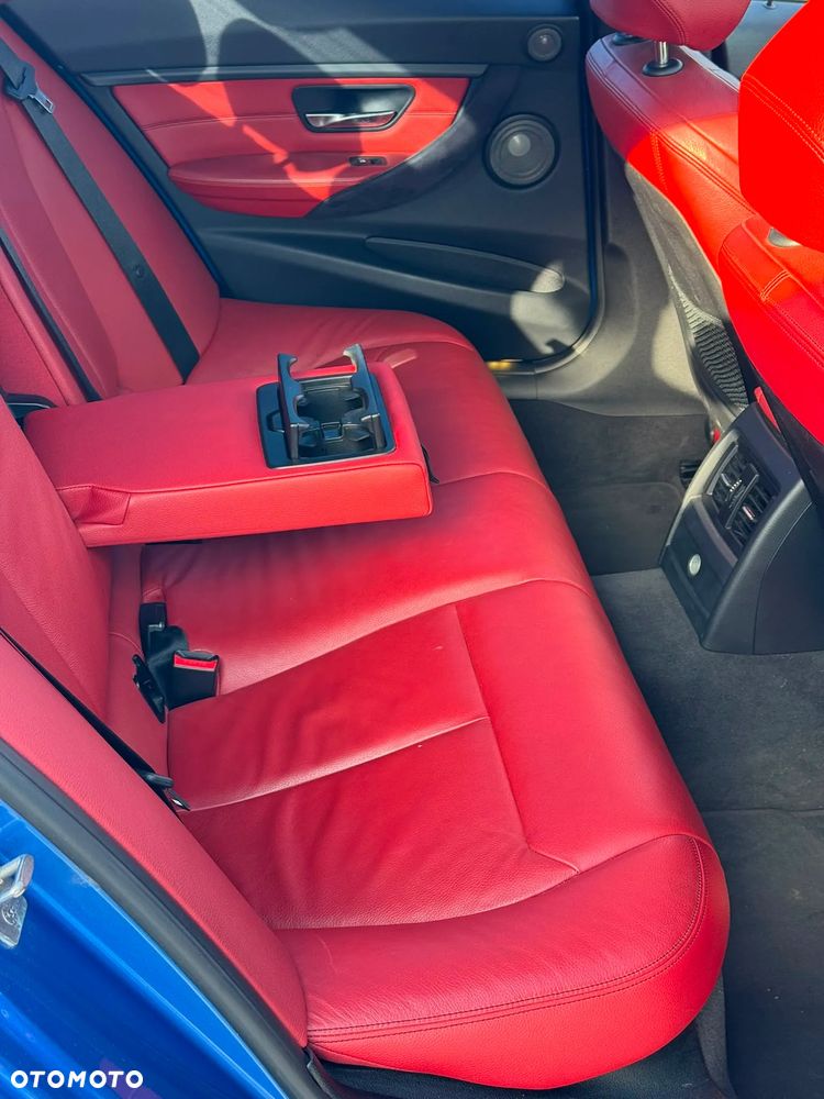 BMW Seria 3 328i xDrive - 3