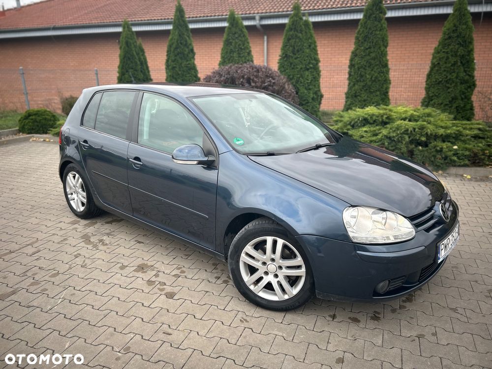 Volkswagen Golf V 1.6 FSI Comfortline - 2