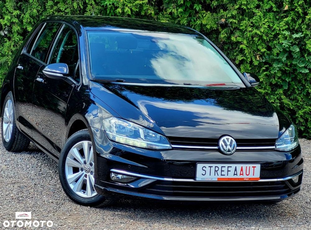 Volkswagen Golf - 10