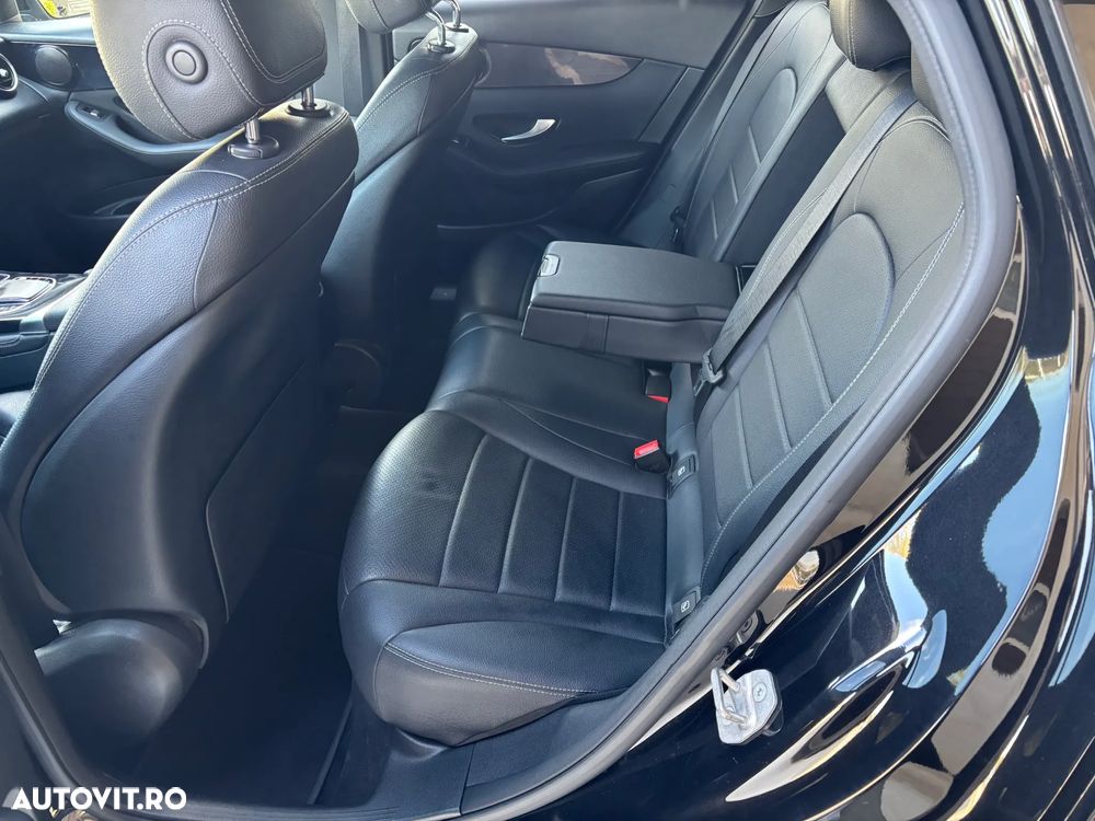 Mercedes-Benz GLC Coupe 200 MHEV - 16