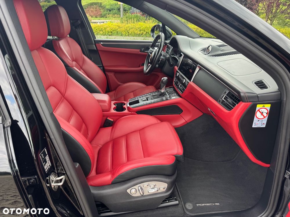 Porsche Macan - 21