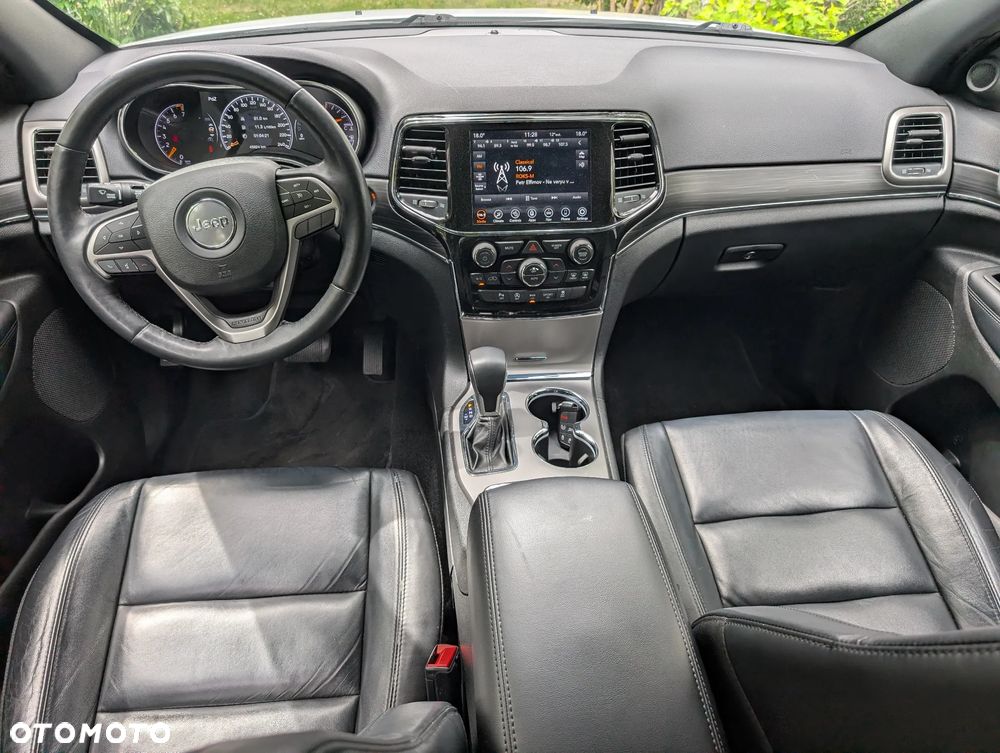 Jeep Grand Cherokee - 10