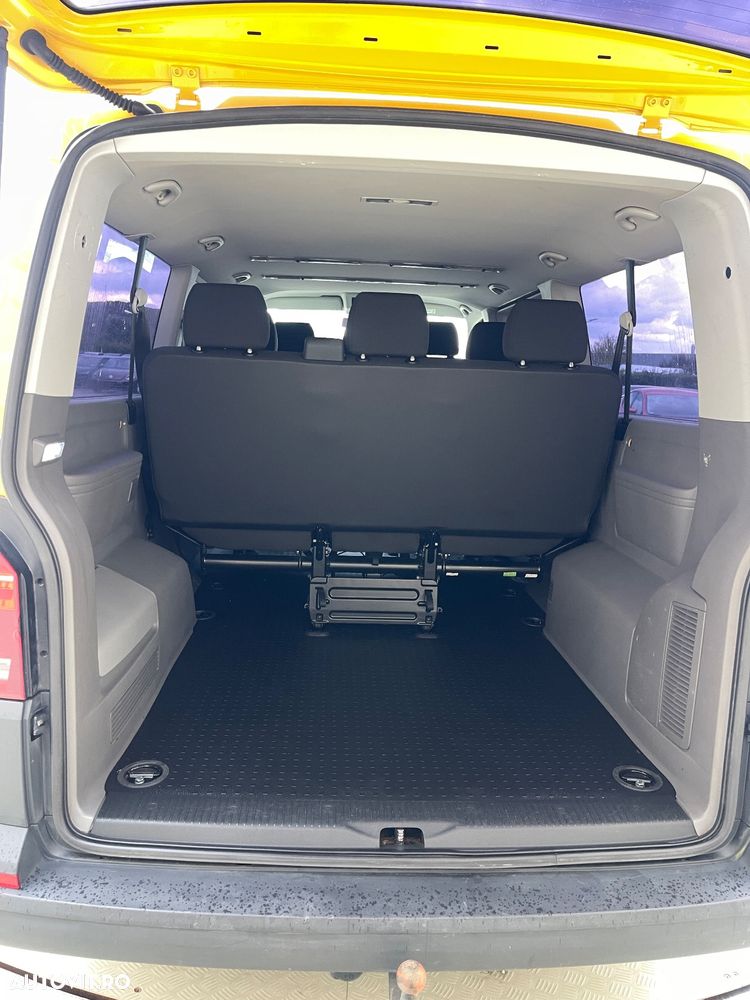 Volkswagen Caravelle T6.1 2.0 TDI 110 kW KR Comfortline - 28