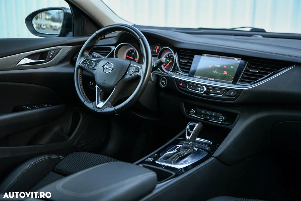 Opel Insignia 1.6 CDTI Aut. Edition - 34