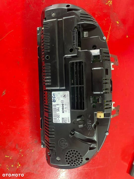 BMW F10 4.4B LICZNIK ZEGAR 8795126 173884 - 2