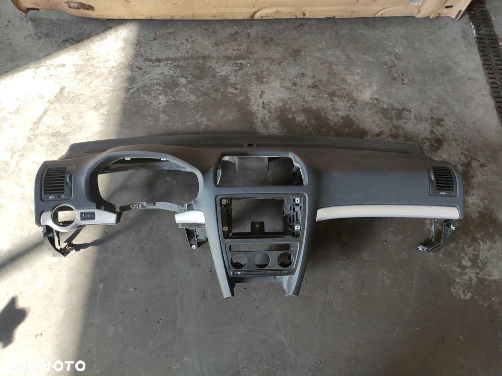 ZESTAW POSTRZAŁOWY  SKODA OCTAVIA II 1Z1857007 1K0909605S - 10