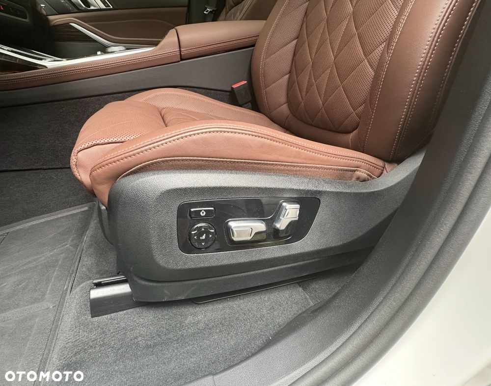 BMW X7 xDrive40i mHEV sport - 33