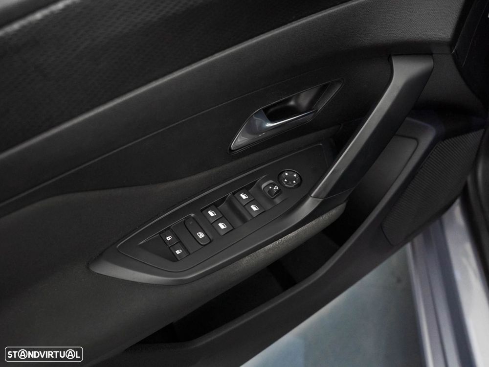 Peugeot 308 SW 1.6 Hybrid Active Pack e-EAT8 - 17