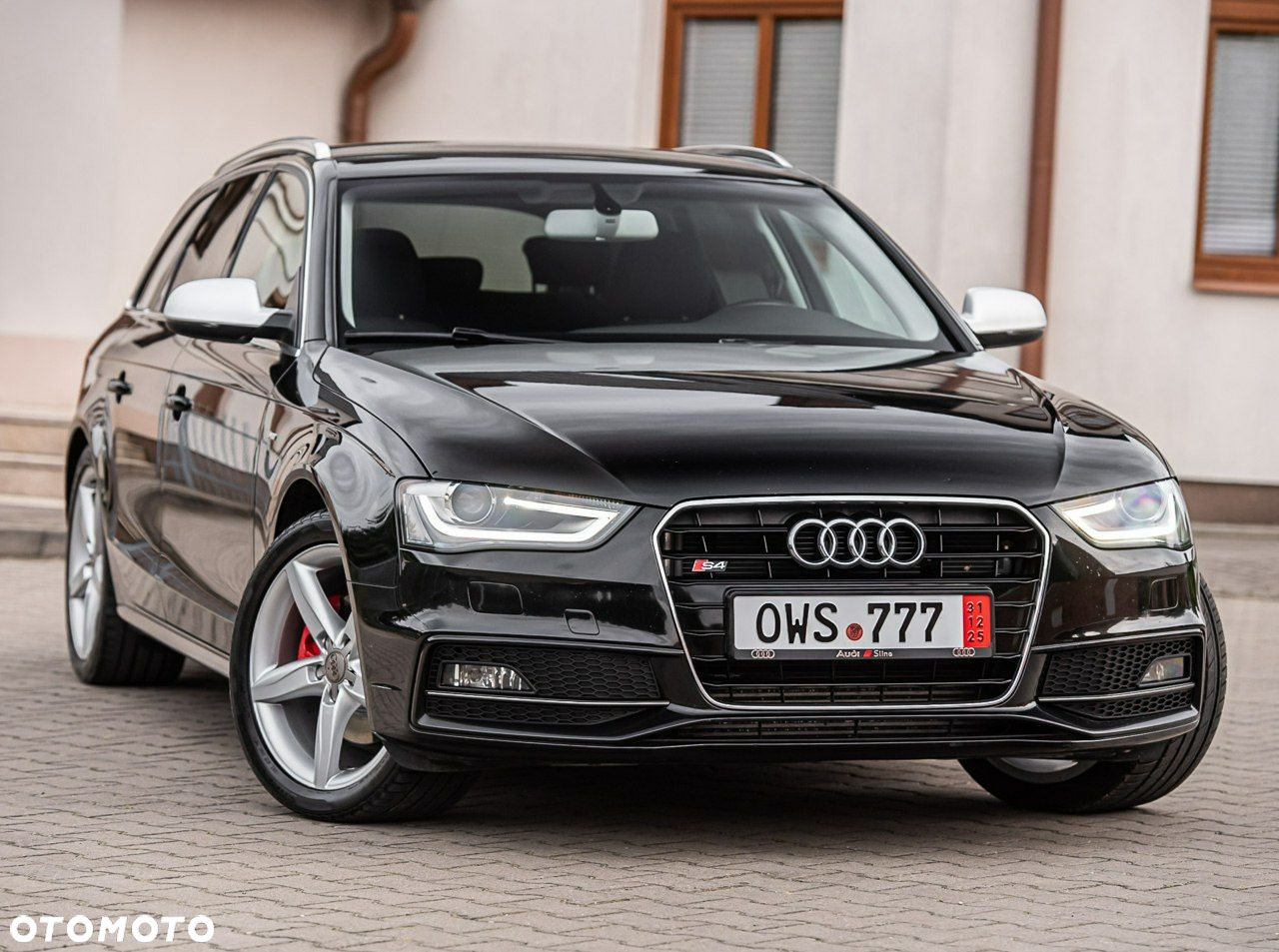 Audi A4 - 4