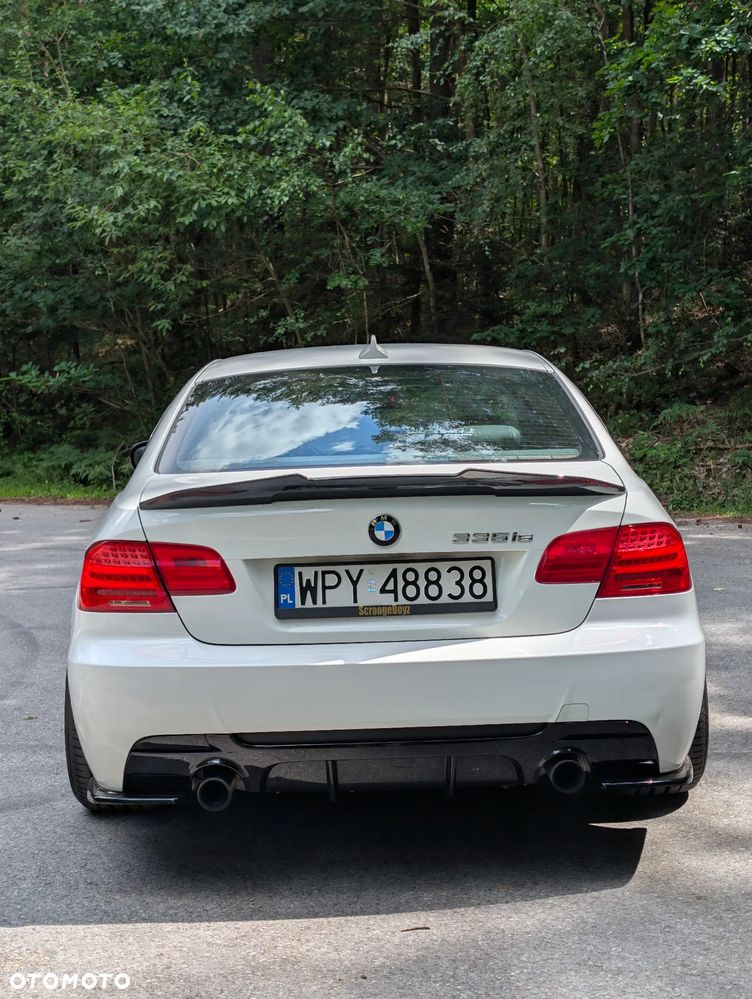 BMW Seria 3 335i - 4