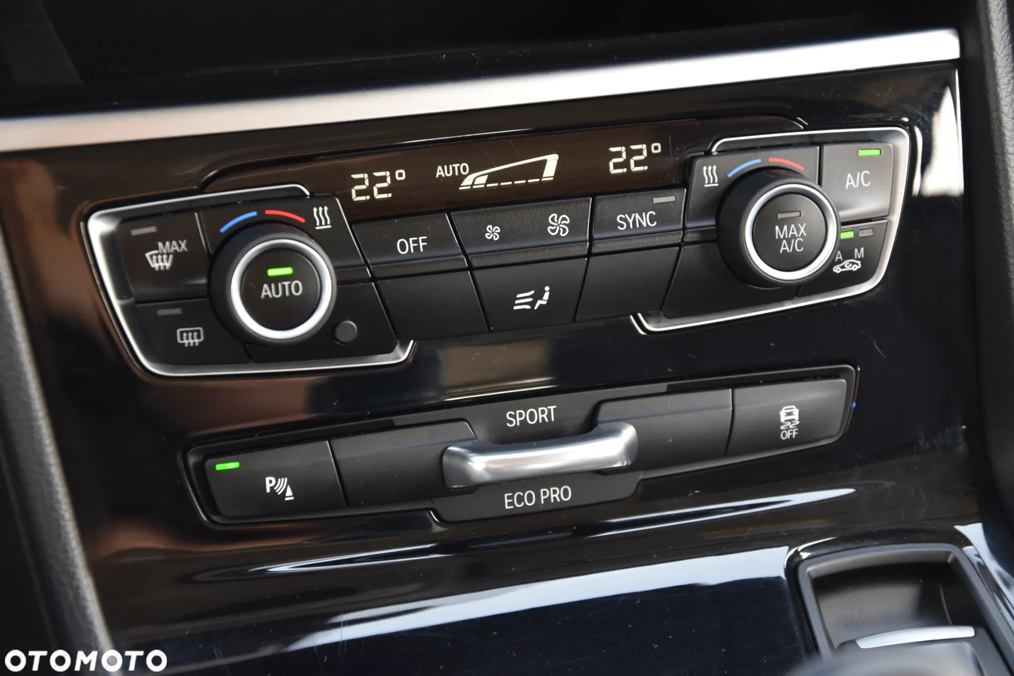 BMW Seria 2 218d Active Tourer Advantage - 22