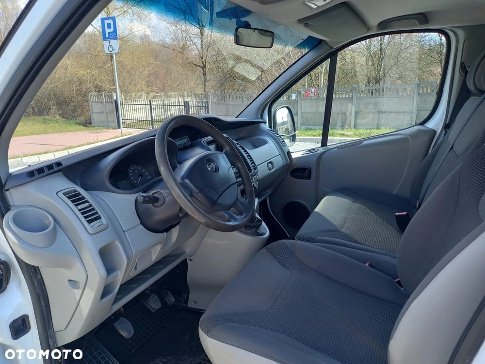 Opel VIVARO - 14