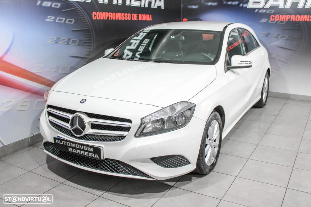 Mercedes-Benz A 180 CDI (BlueEFFICIENCY) Urban - 20