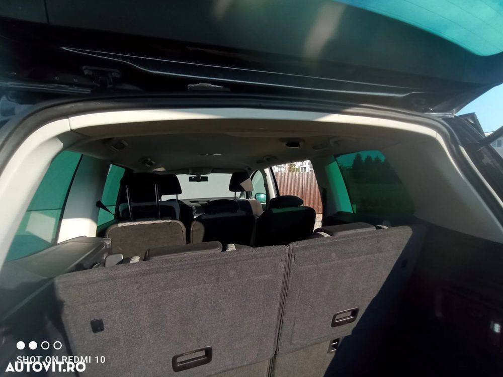 Volkswagen Sharan 2.0 TDI 4MOTION BlueMotion Technology Comfortline - 22