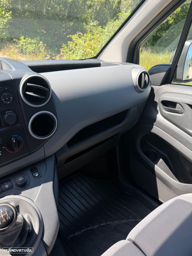 Peugeot Partner 1.6 Hdi Pack Clim - 3 lugares - 17