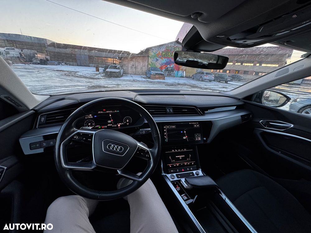 Audi e-tron 55 quattro advanced - 28