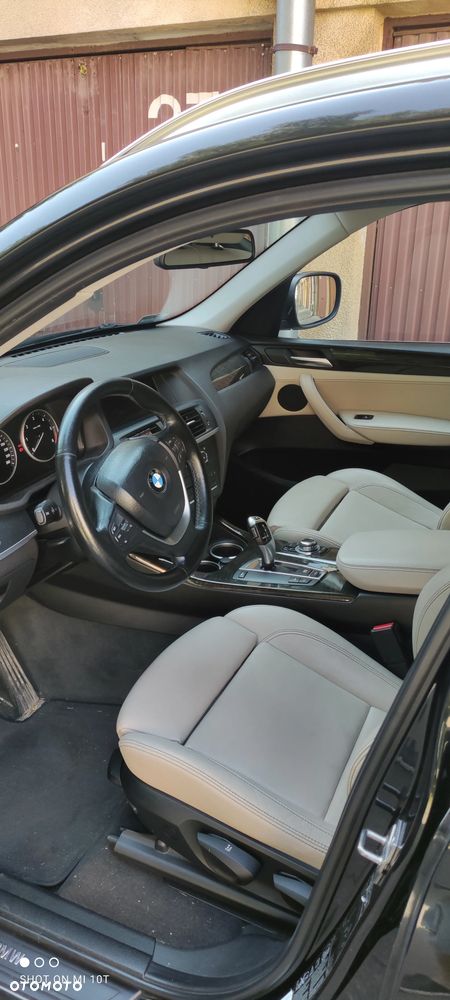 BMW X3 xDrive20d - 8