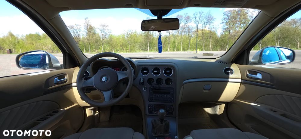 Alfa Romeo 159 1.9 JTDM 16V DPF Impression - 32