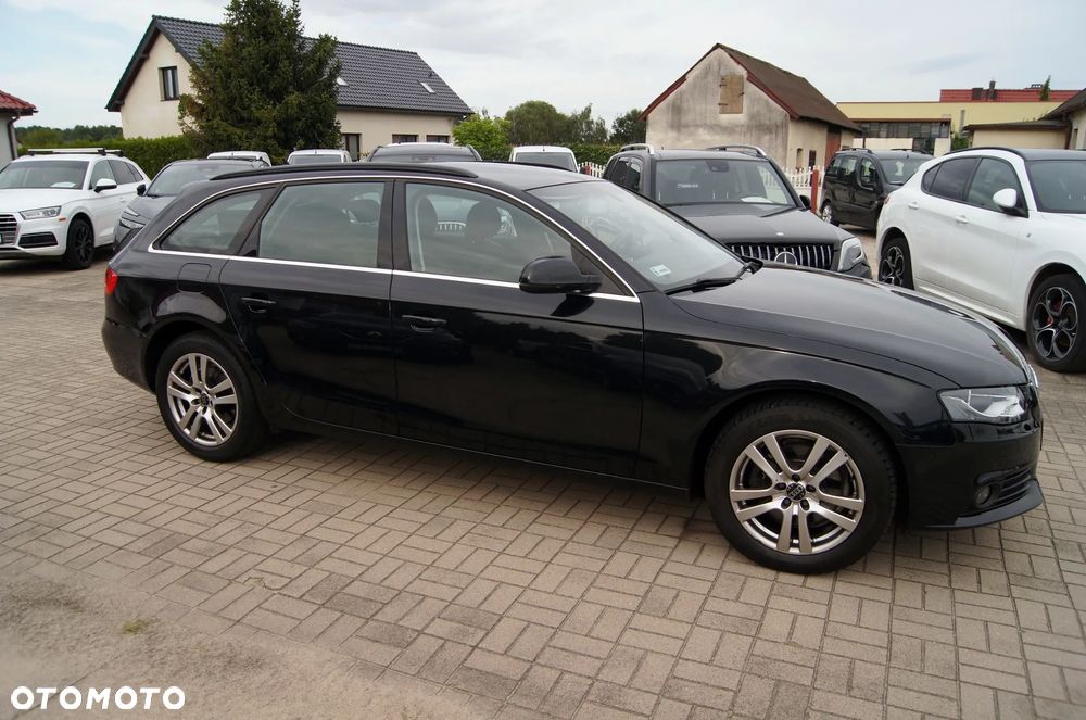 Audi A4 Avant 2.0 TDI DPF multitronic Ambition - 32