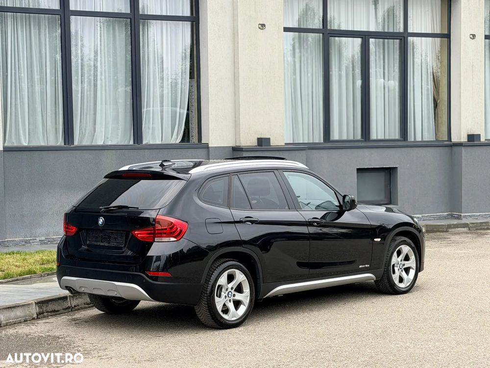BMW X1 sDrive18d xLine - 12