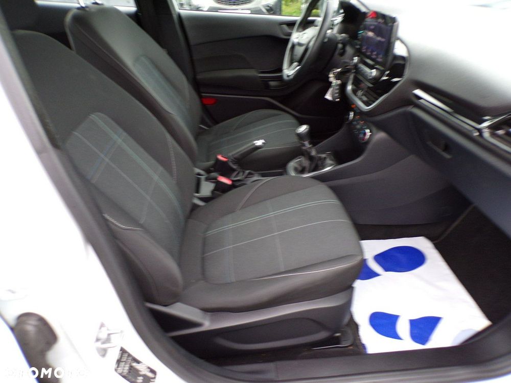 Ford Fiesta - 28