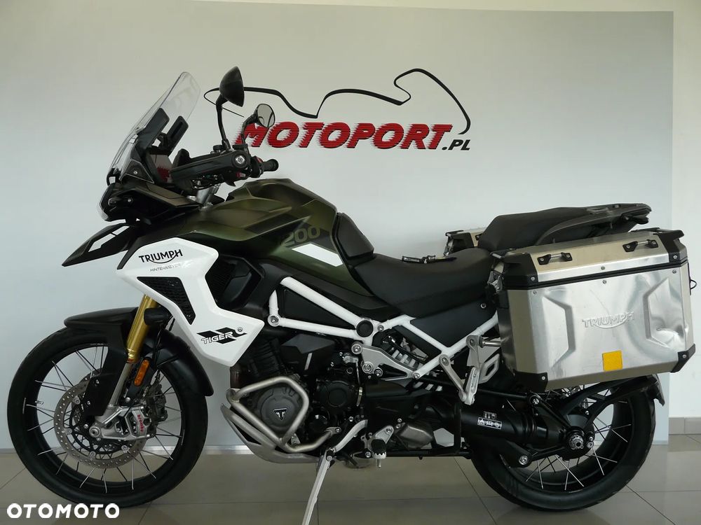Triumph Tiger - 12